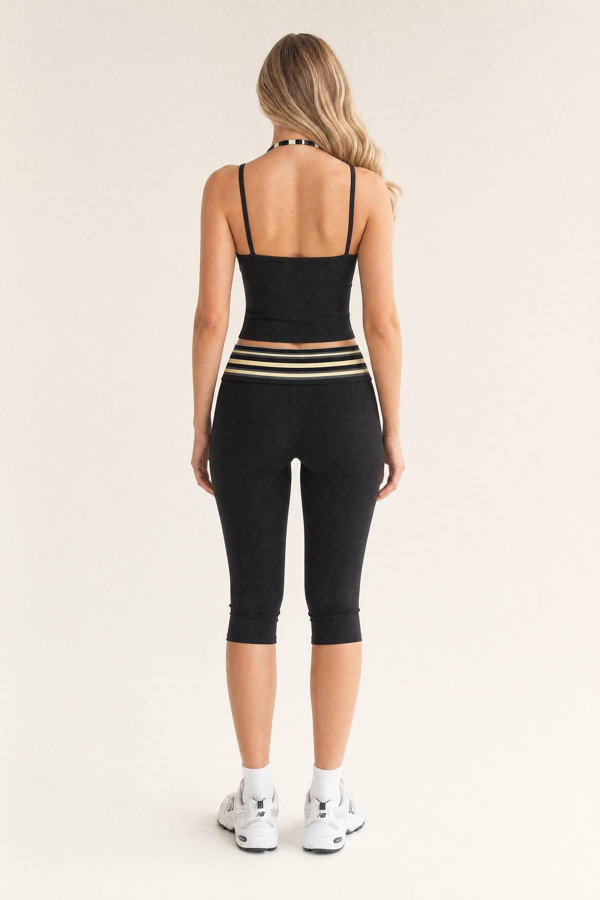 Stripe Band Capri Noir – back