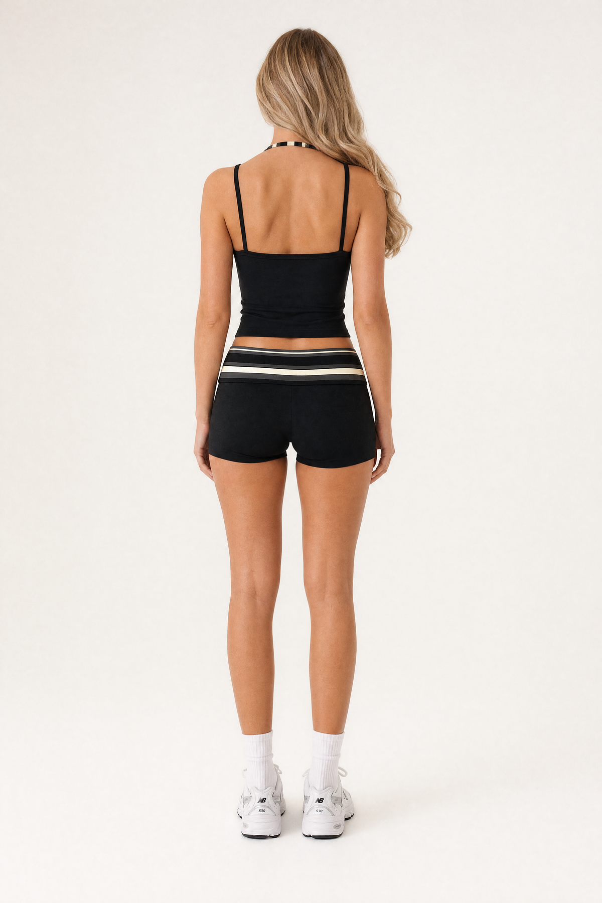Stripe Band Shorts Noir – back
