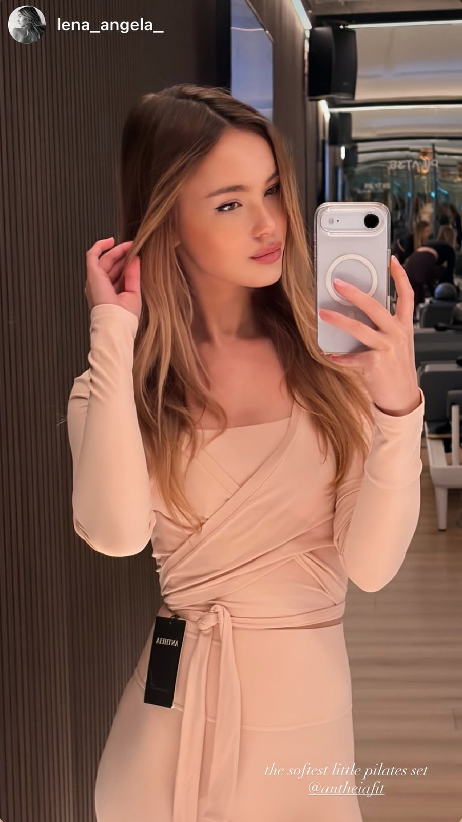 @lena_angela_