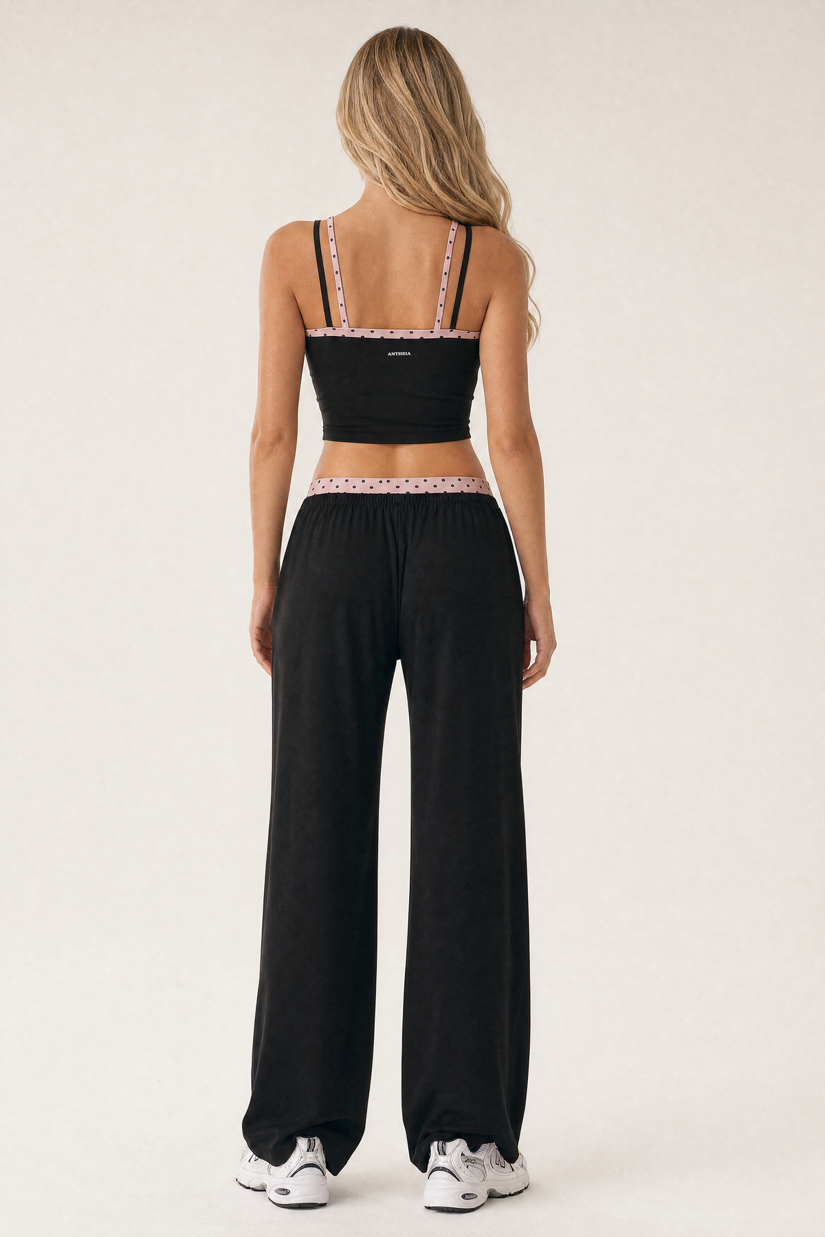 Dot Trim Cami Noir – back logo detail