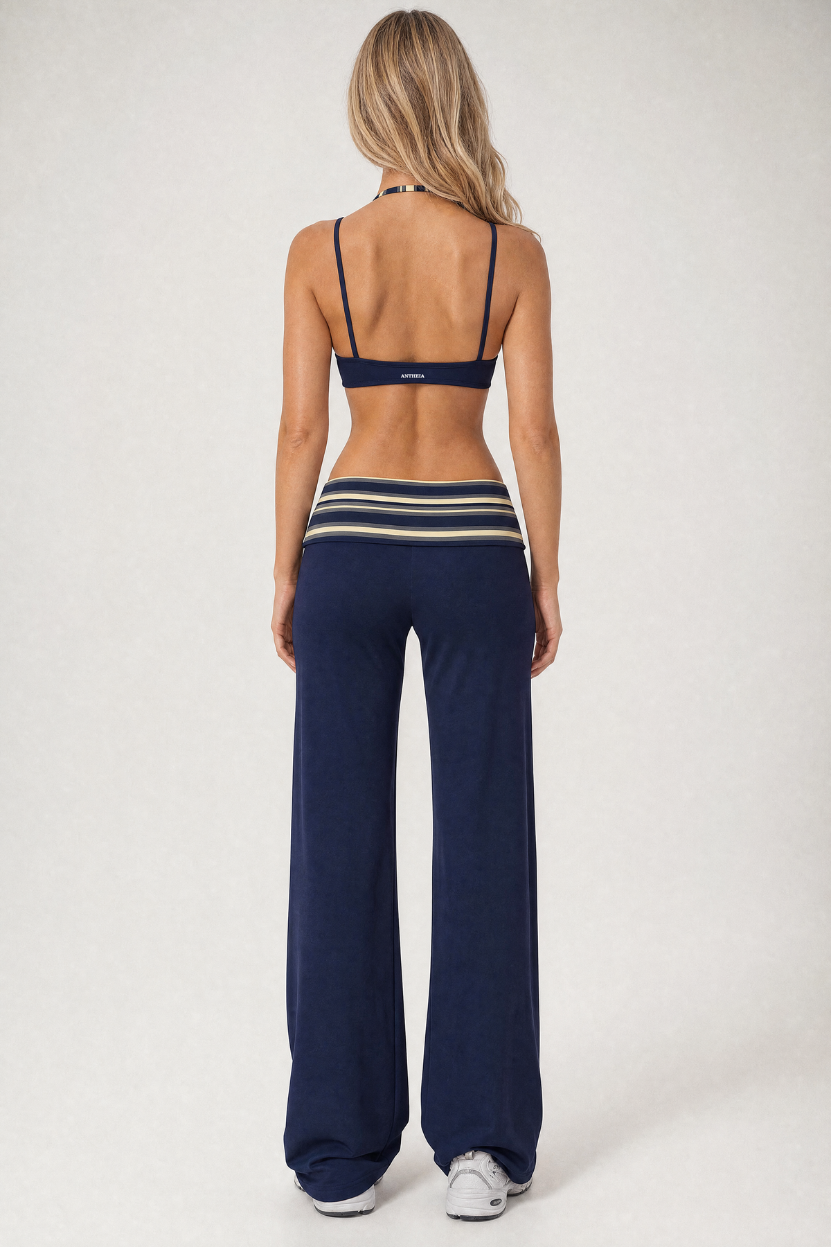 Stripe Layer Bra Ink – back logo detail